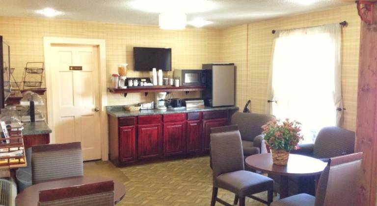Inn Cheraw — photo 2