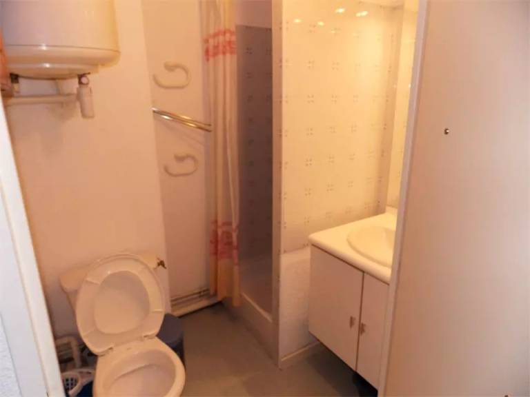 Studio with 1 room for 4 persons — photo 3