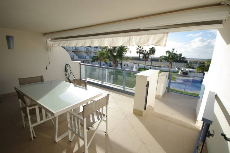 Pleasant holiday apartment with pool & patio | Next to the beach | Pets are welcome — photo 2