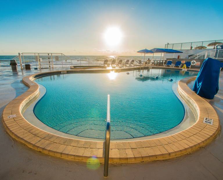 1BR Oceanfront Sea Club IV Daytona Beach FL