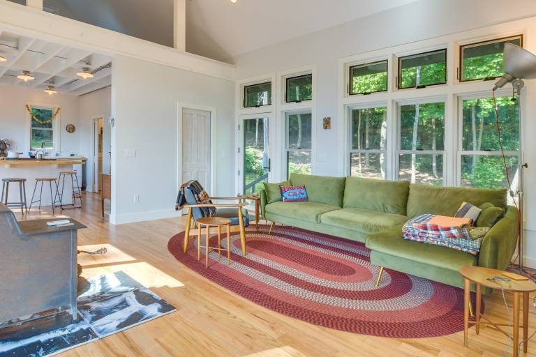 Pet-Friendly Studio w/ Views in Spruce Pine! — photo 3