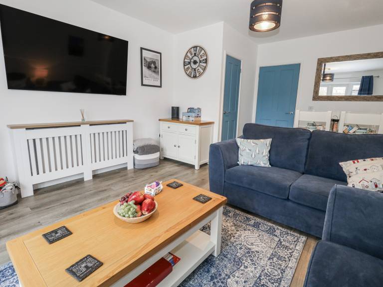 Children-friendly cottage with yard | Beach view | Pets are welcome — photo 3