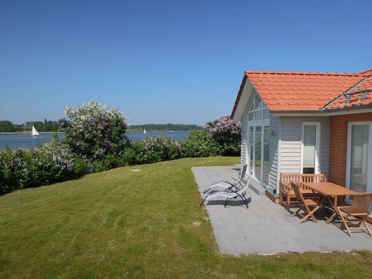 House 28 Badeuferhaus