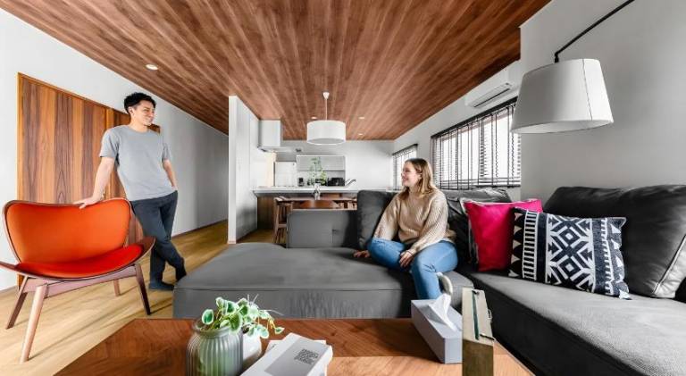 215 m&sup2; Ferienhaus