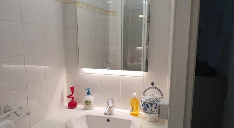 Holiday apartment with 2 rooms for 6 persons — photo 5