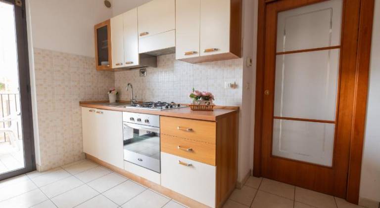Apartment with 2 rooms for 4 persons — photo 3