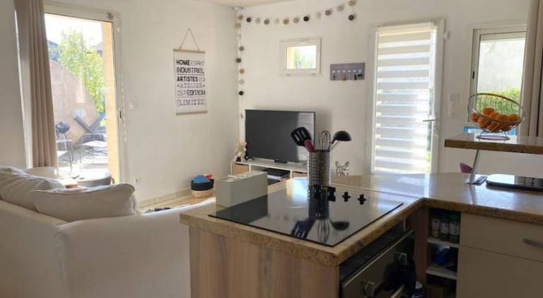 Apartment with 2 rooms for 4 persons — photo 2