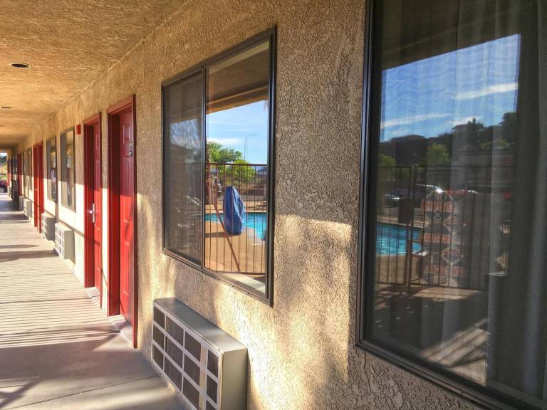 Inn & Suites Saint George — photo 3