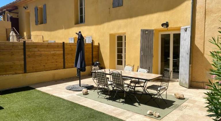 Rental apartment with 2 rooms for 4 persons in Aix-en-Provence