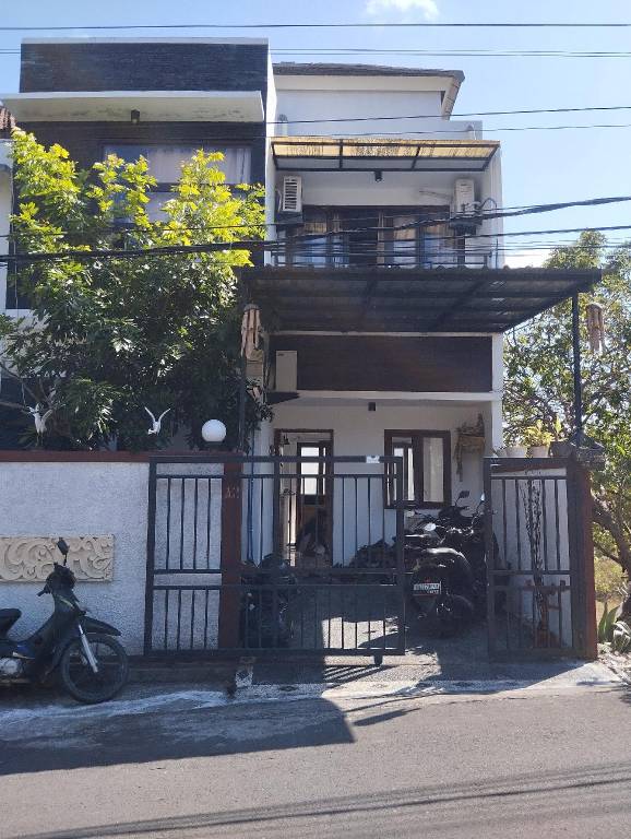 Villa with pool in Pecatu