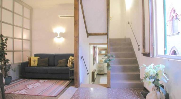 Rental apartment | Next to Two Towers — photo 4