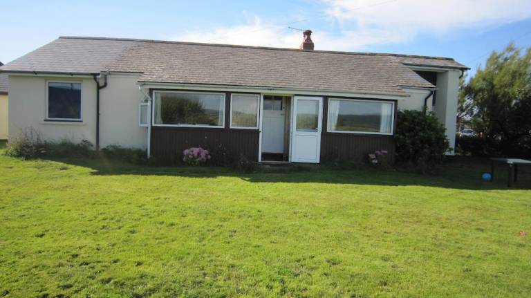 House Aberdyfi