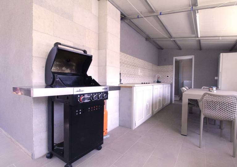 Apartment with BBQ — photo 2