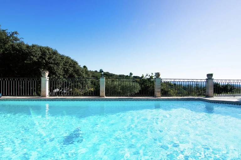 Villa Collias