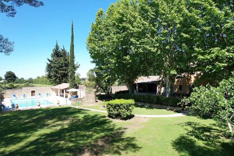 Fully equipped lovely house with patio & private pool | Pets are welcome — photo 4