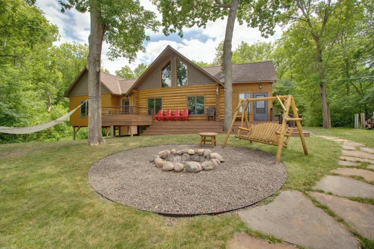 Cabin  New London