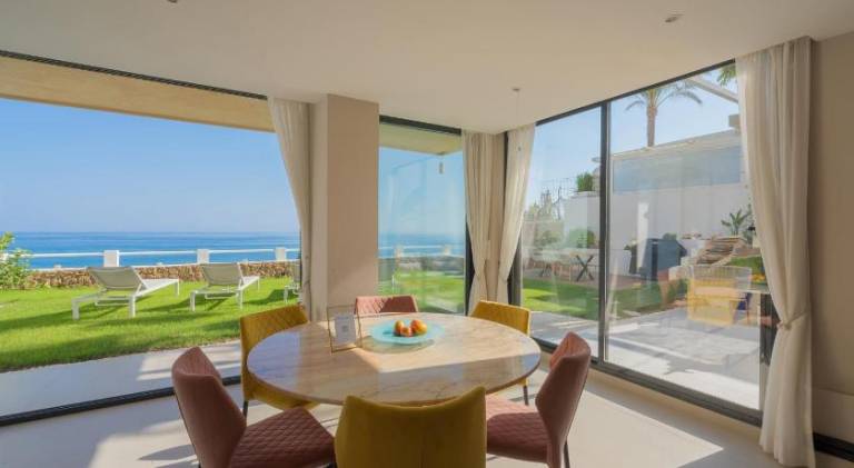 250sqm Garden Duplex with Jacuzzi, Sea View Cinema in Torremolinos