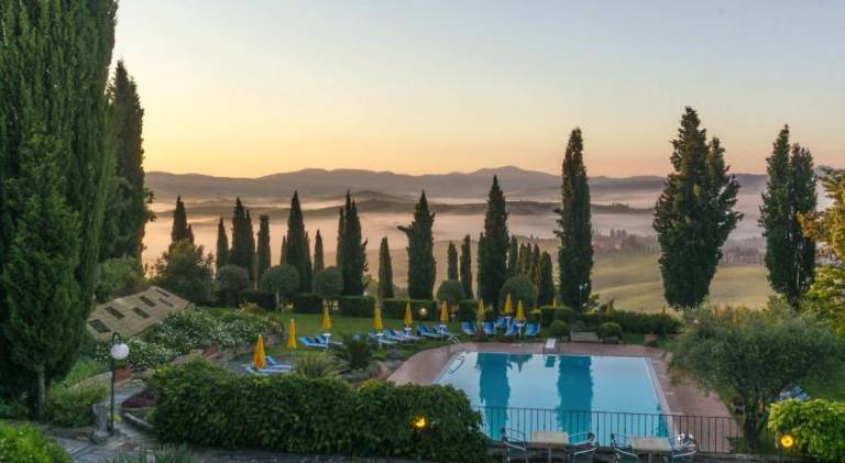 Casanova - Panoramic Rooms and Suites in San Quirico d'Orcia
