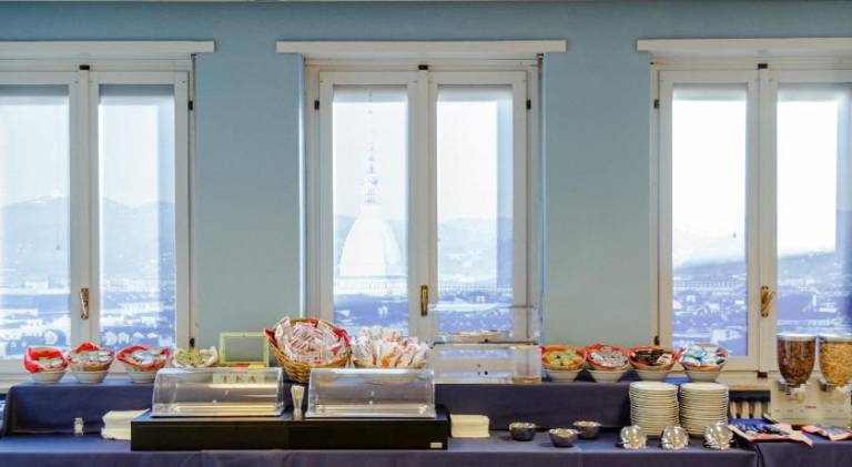 Twelve Hotel — photo 2
