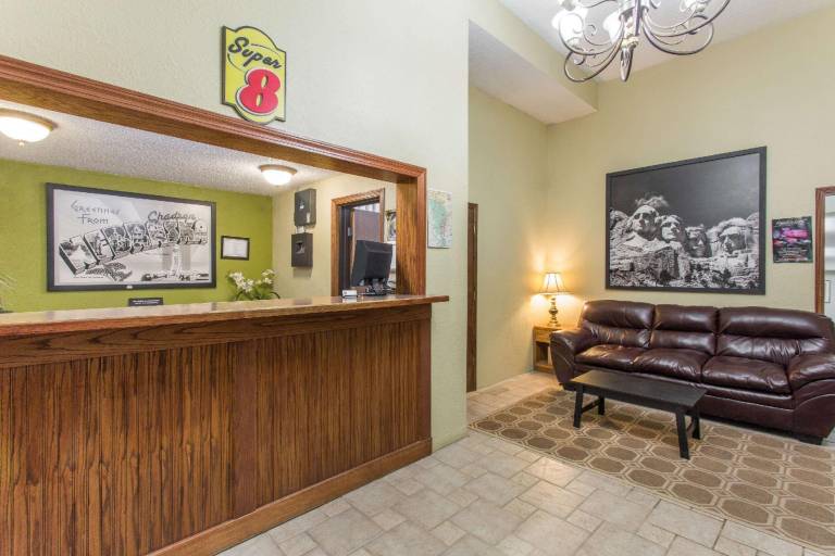 Super 8 By Wyndham Chadron Ne — photo 4