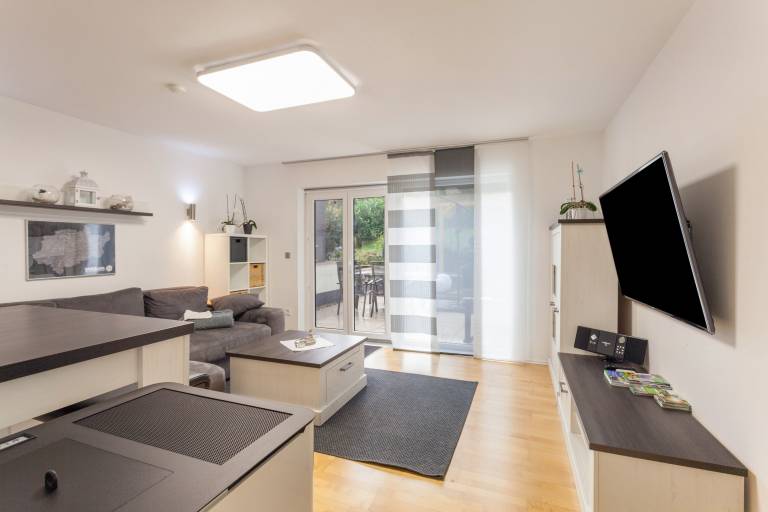 Apartment 'Zur Quelle' with Private Terrace, Private Garden and Wi-Fi — photo 3
