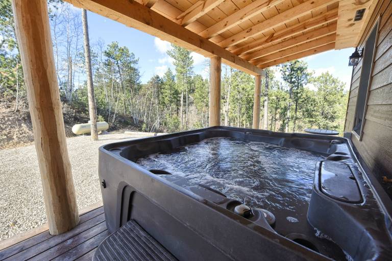 Spectacular Views From This Newly Built 3BR Hilltop Home outside Deadwood — photo 2