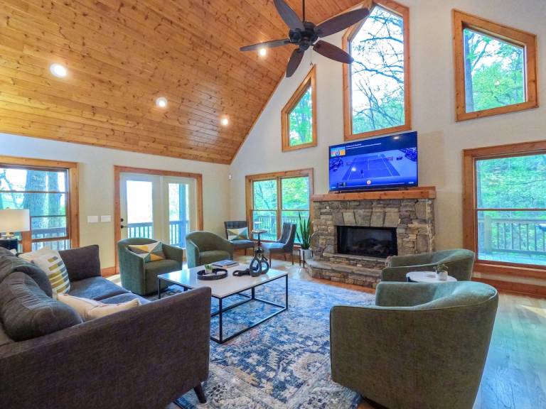 Cabin Dillard