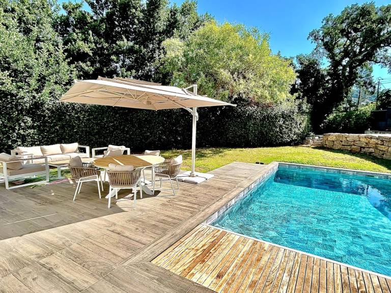 House with terrace, yard & BBQ | Nature view — photo 3