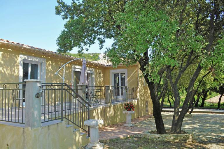 Fully equipped villa with garden, pool & terrace | Nature view | Pets allowed — photo 2
