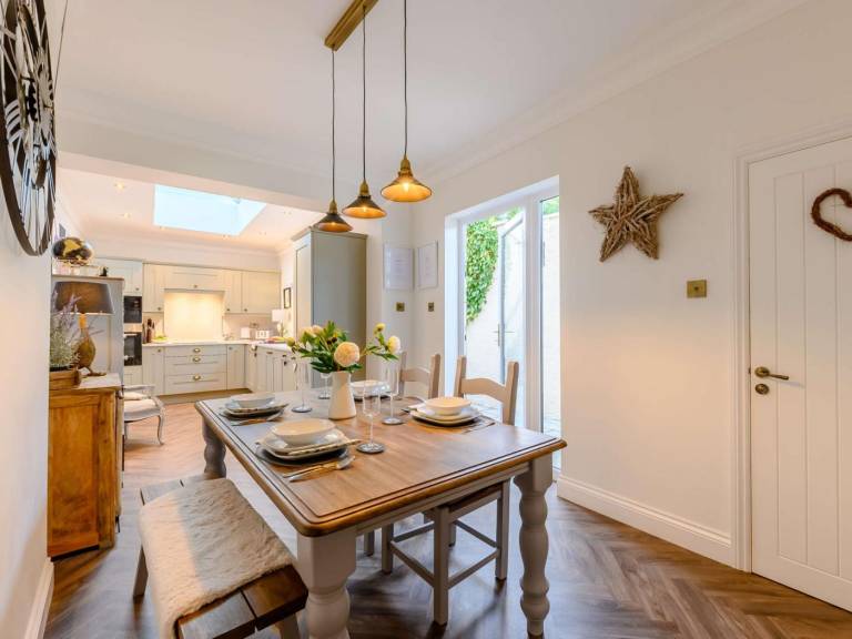 Cottage with garden & terrace — photo 4