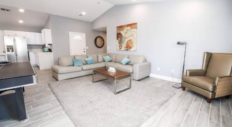 House with 4 rooms for 16 persons — photo 3