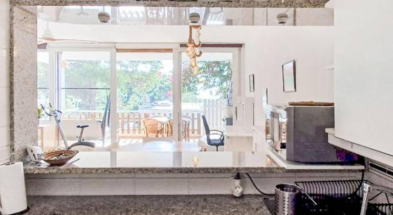 Rental apartment with 2 rooms for 4 persons — photo 3