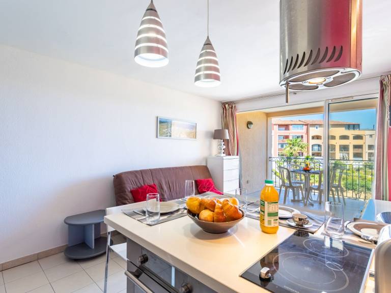 Rental apartment with patio, pool & garden | Sea view | Next to the beach | Pets are welcome — photo 4