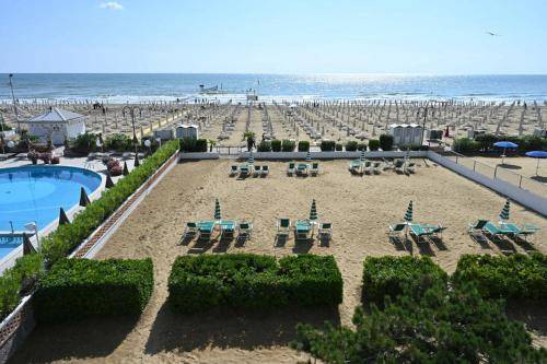 App4rent Villa Zanetti Family apartments, sea view, private beach, parking, wifi — photo 3
