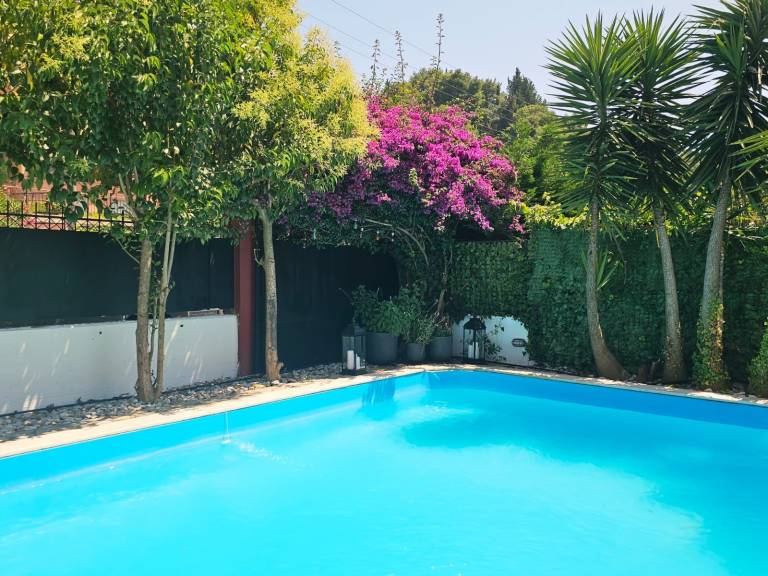 Family-oriented vacation home with barbeque, garden & pool | Beach view | Dogs allowed — photo 2