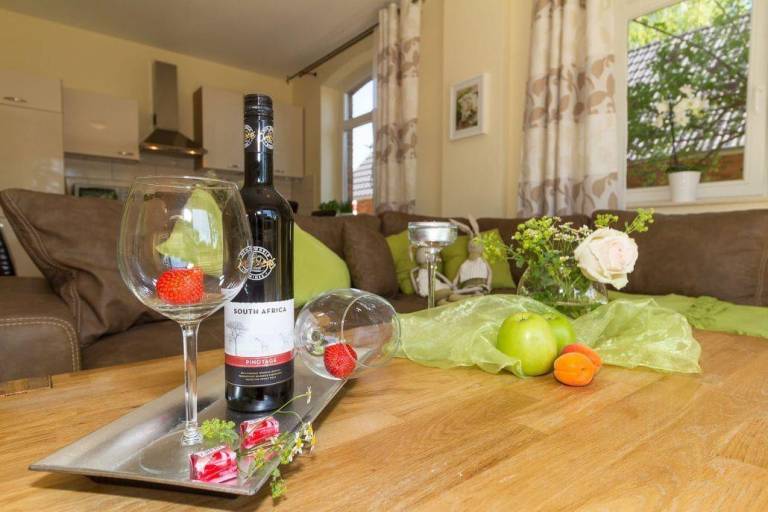 Family-oriented wonderful vacation home with garden, terrace & grill | Pets allowed in Kuehlungsborn