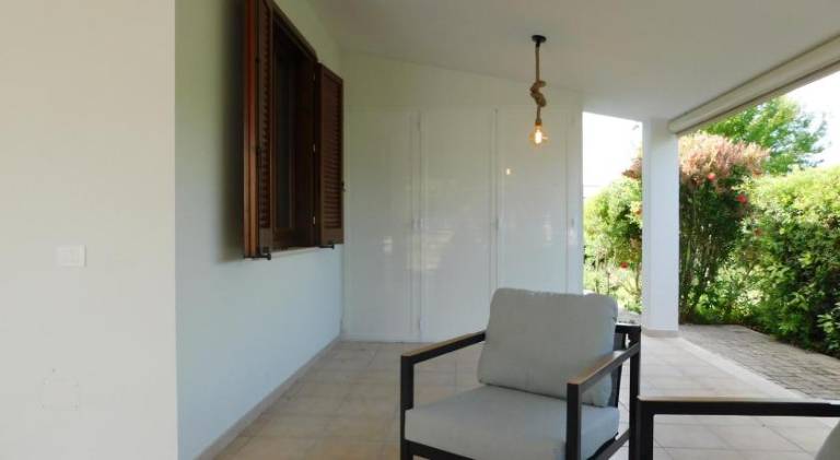 Villa with 2 rooms for 6 persons — photo 5