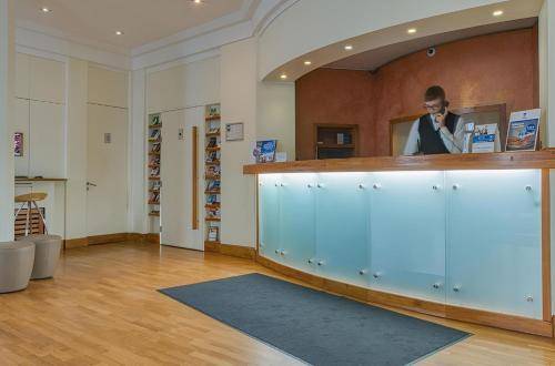 Juno Hotel & Apartments — photo 3