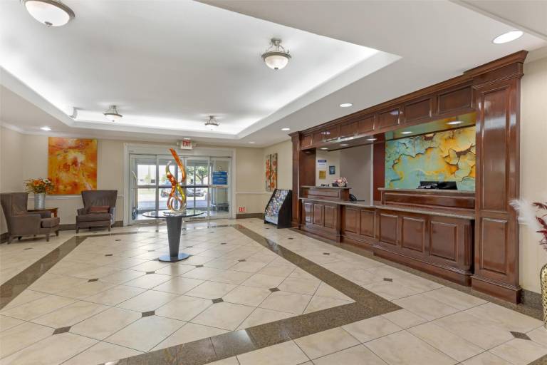 Best Western Plus Waxahachie Inn & Suites — photo 2