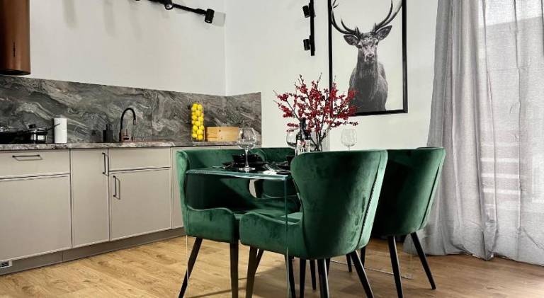 Holiday apartment with patio & garden — photo 4