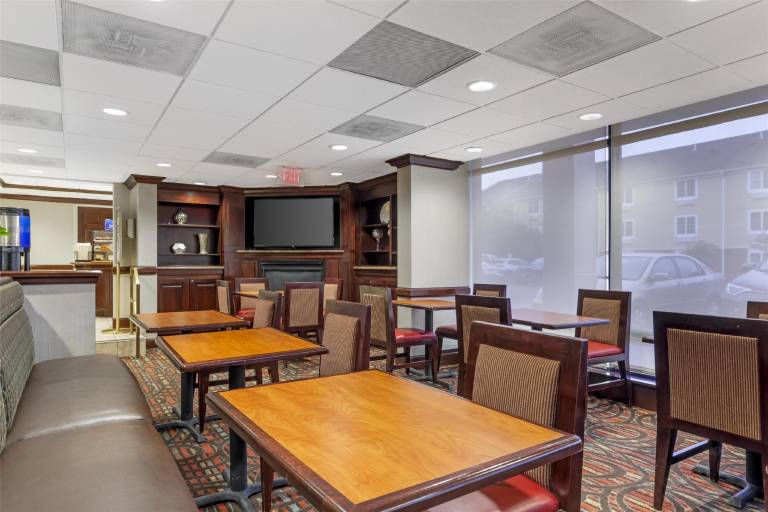 Best Western Dulles Airport Inn — photo 3
