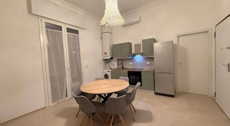 Rental apartment with patio | Near Two Towers — photo 5