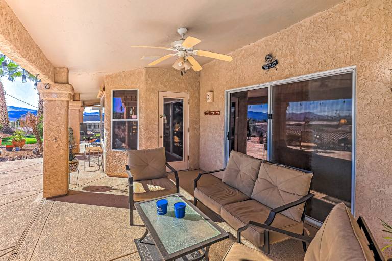 Poolside Bliss: Pet-Friendly Lake Havasu City Gem in Lake Havasu City, AZ