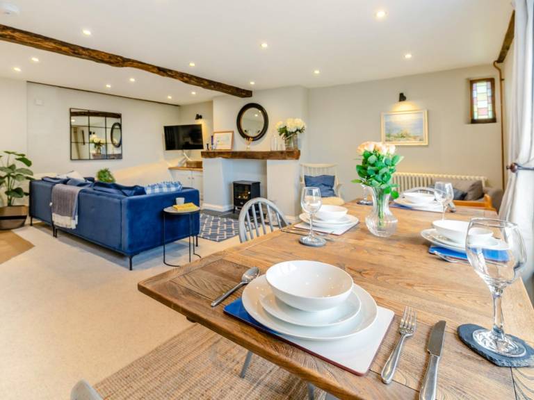Fully equipped vacation home with jacuzzi & garden | Pets allowed in Ilfracombe