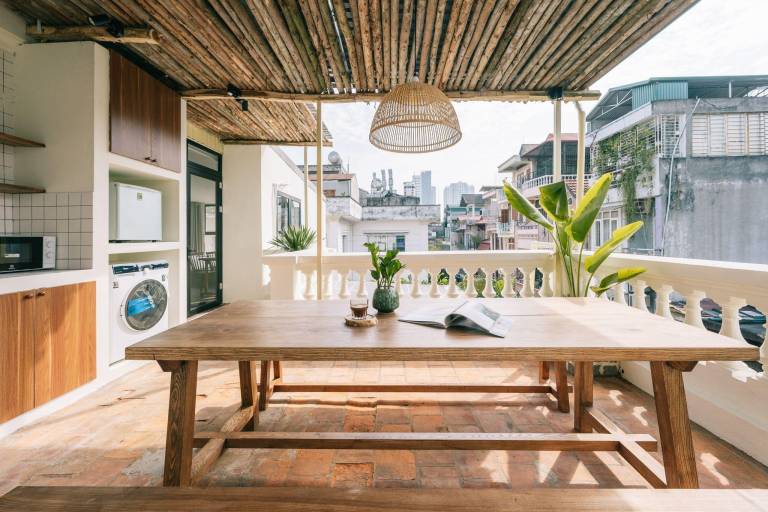 UC Apartment – Green Staff Staff 24/7 in Hanoi