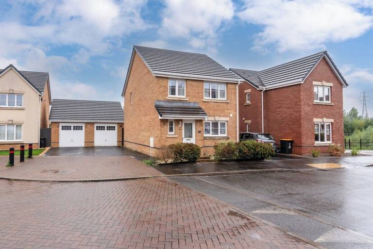 House Caerleon