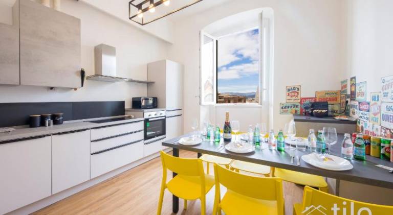 City Center, 2BR, Free Wifi & Netflix By Tilo — photo 3