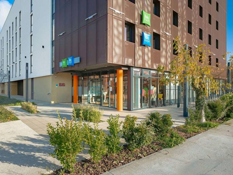 Ibis Styles La Rochelle Centre Gare — photo 5
