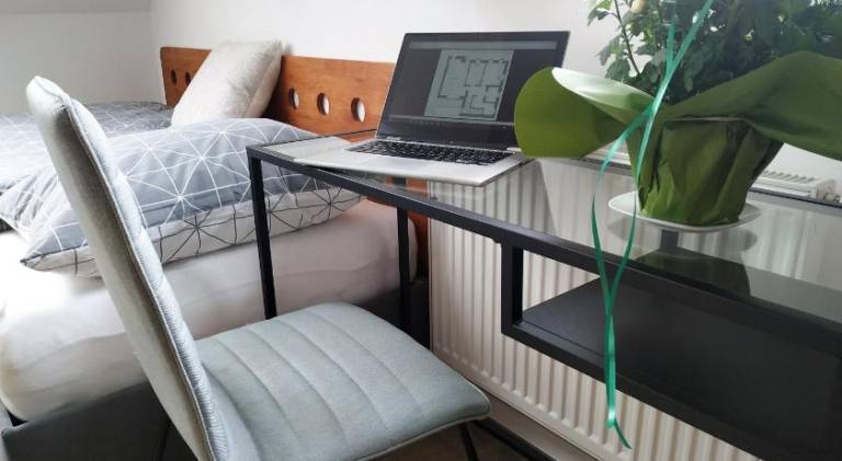Holiday apartment with yard — photo 2