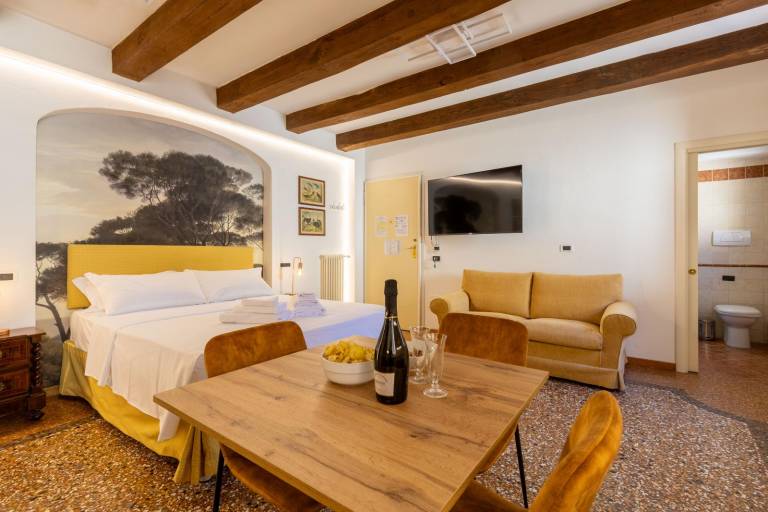 Fully equipped hostel | Near Piazza Maggiore | Pets are welcome — photo 2